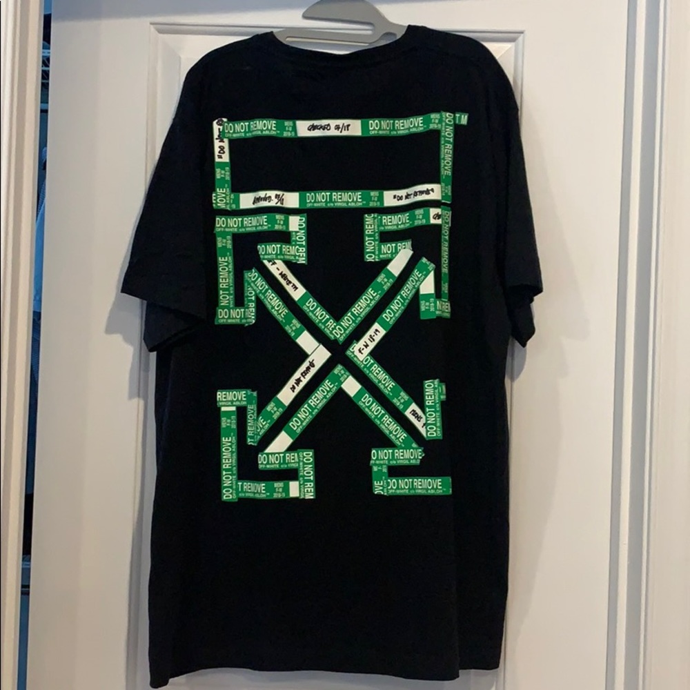 OFF-WHITE Men’s Oversized Fit Airport Tape T-shirt